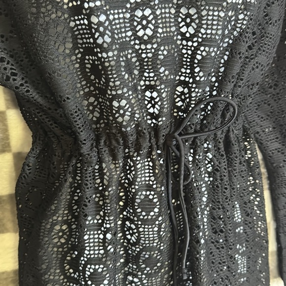 Islander medium M black lace swimsuit cover tunic black - Picture 3 of 8